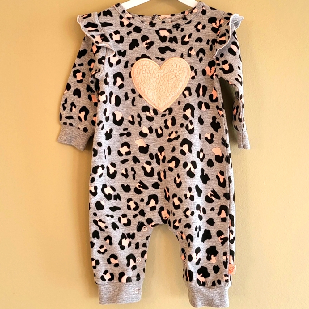Cheetah print one piece footless romper/footie with heart detail